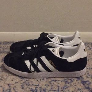 Gazelle adidas sneakers black w/white stripes